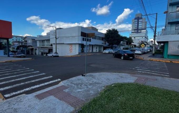 Moradores cobram soluções para cruzamento perigoso em São Miguel do Oeste