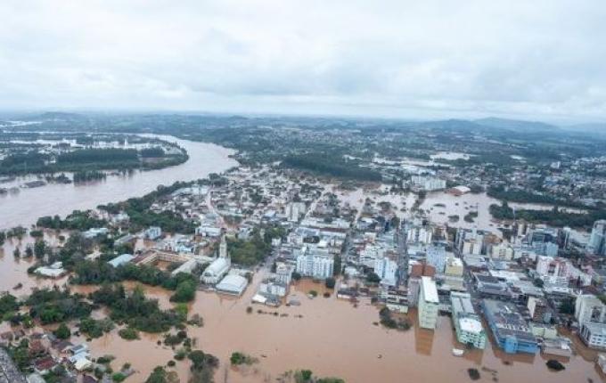 Mais de 4,5 mil deixam suas residências após ciclone no Rio Grande do Sul