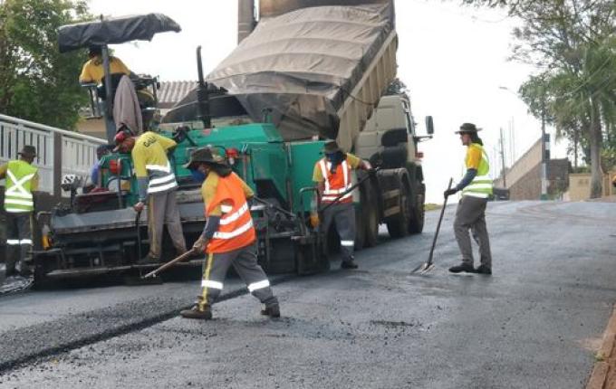 Asfaltamento de 17 ruas terá início em janeiro, em Iporã do Oeste