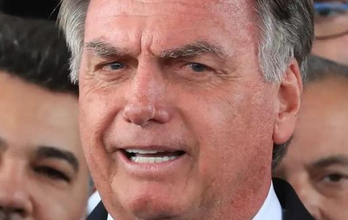 Ação penal que pode levar à condenação de Bolsonaro entra na reta final