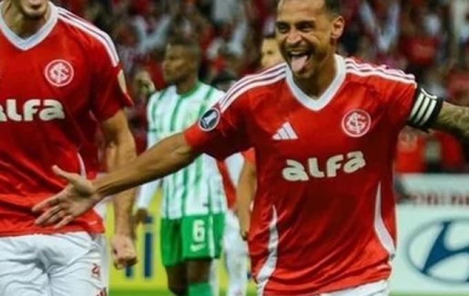 Inter goleia Atlético Nacional com três de Alan Patrick e lidera grupo na Libertadores