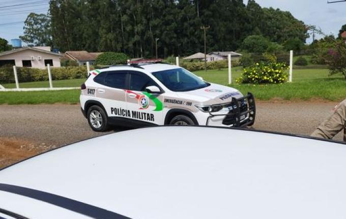 Carro furtado em São Miguel é recuperado em Maravilha