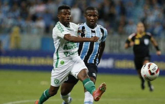 Realmente a fase não é das melhores, Grêmio perde em casa para Chape na Serie B