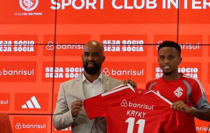 Kayky promete ajudar a "colocar o Inter onde merece" e revela preferência no ataque