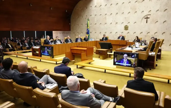Levantamento aponta 54 senadores favoráveis a impeachment de ministros em 2027