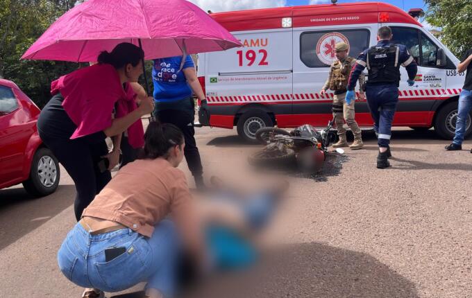 Acidente entre motocicletas deixa dois feridos em SMO