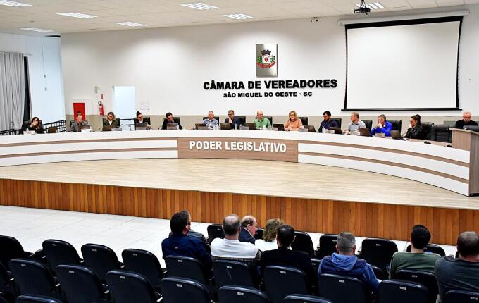 Câmara aprova projeto que cede carro à Rede Feminina de Combate ao Câncer em SMO