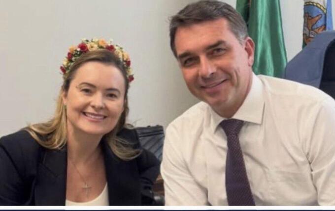 Eduardo sugere nome de deputada catarinense como vice de Flávio Bolsonaro
