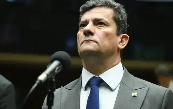 Sérgio Moro é eleito governador do Paraná no primeiro turno com 50,18% dos votos