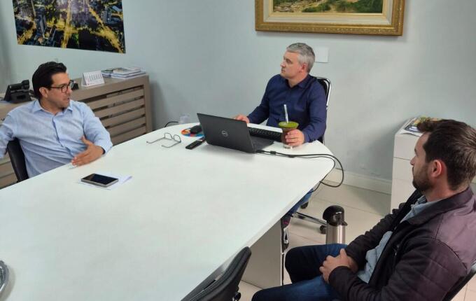 Prefeitura realiza "Fale com o Prefeito" e registra 68 atendimentos