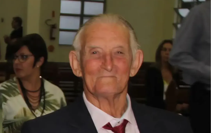 Morre primeiro presidente da Associação dos Romenos do Extremo-oeste