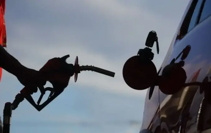 Diesel em SC tem salto de 23% desde início da guerra e maior preço do Sul e Sudeste