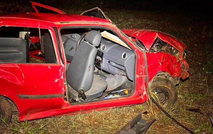 Saída de pista deixa 5 pessoas feridas na SC 163, em São Miguel do Oeste