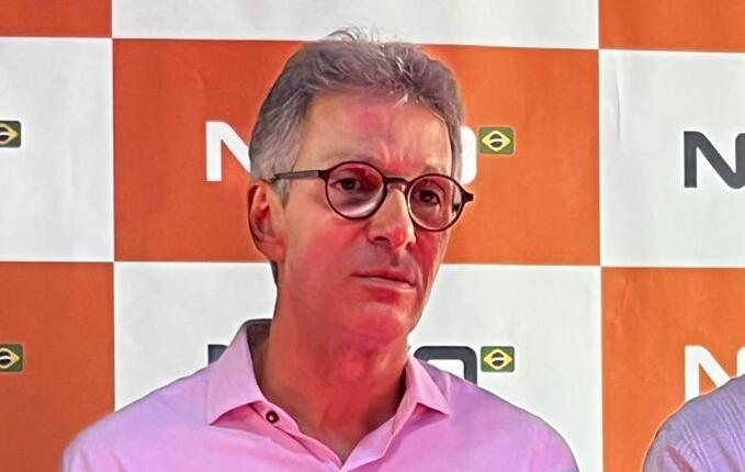 Romeu Zema cumpre agenda política e reúne lideranças em São Miguel do Oeste