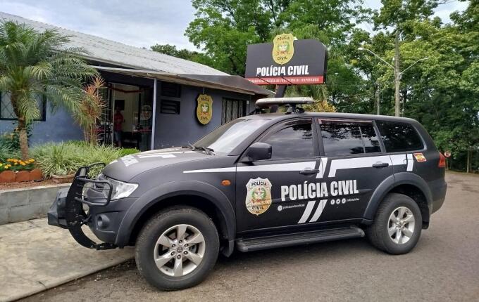 Polícia Civil de Itapiranga prende homem investigado por golpes que passam de R$ 1 milhão