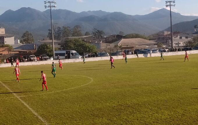 Cometa empata em Palhoça pelo primeiro jogo do Catarinense Não-Profissional