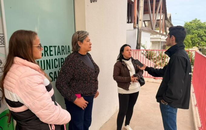 Pacientes aguardam transporte após erro em horário informado pela Saúde de SMO