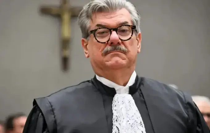 Integrantes do gabinete sabiam de relatos de assédio contra ministro Marco Buzzi