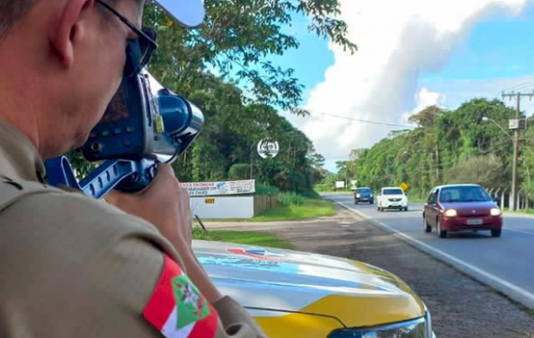 Operação Semana Santa começa em SC com reforço nas rodovias