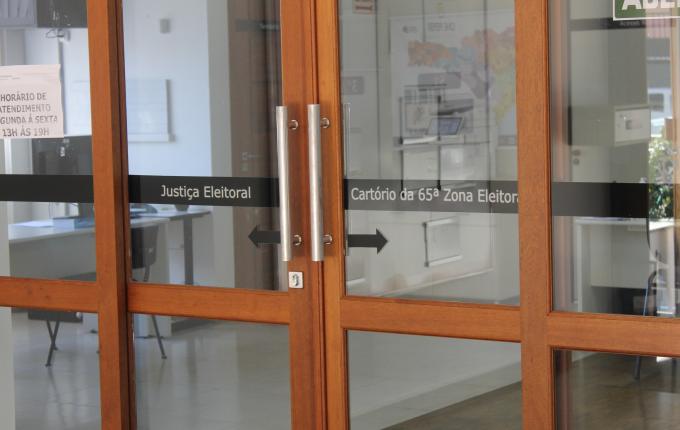 Justiça Eleitoral determina que não haverá substituição de vereadora licenciada em Itapiranga