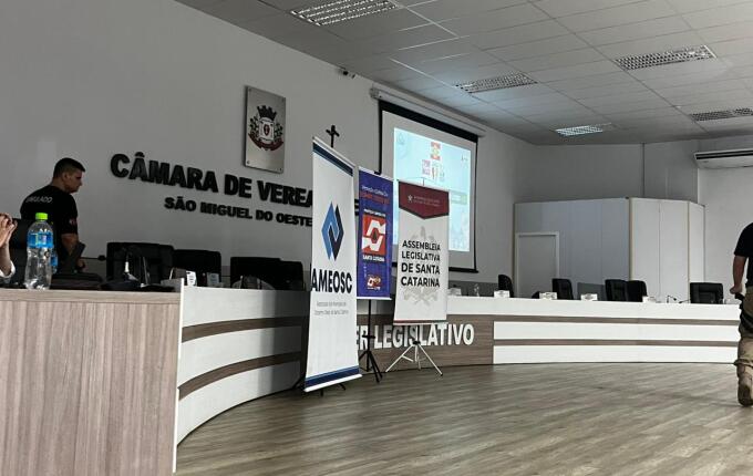 Seminário em São Miguel do Oeste intensifica ações de segurança escolar no Extremo Oeste