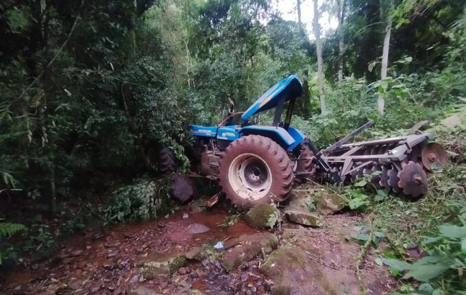 Mulher é localizada mais de duas horas após acidente com trator em São João do Oeste