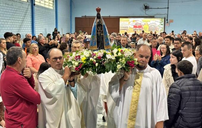35ª Romaria de Nossa Senhora Aparecida reúne mais de 3 mil pessoas em São Miguel do Oeste