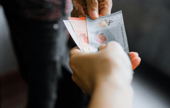 Três mulheres são presas após aplicarem golpe do bilhete premiado em SC