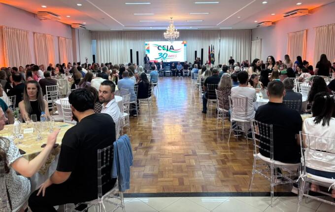CEJA de São Miguel do Oeste celebra 30 anos com evento que reúne mais de 300 pessoas