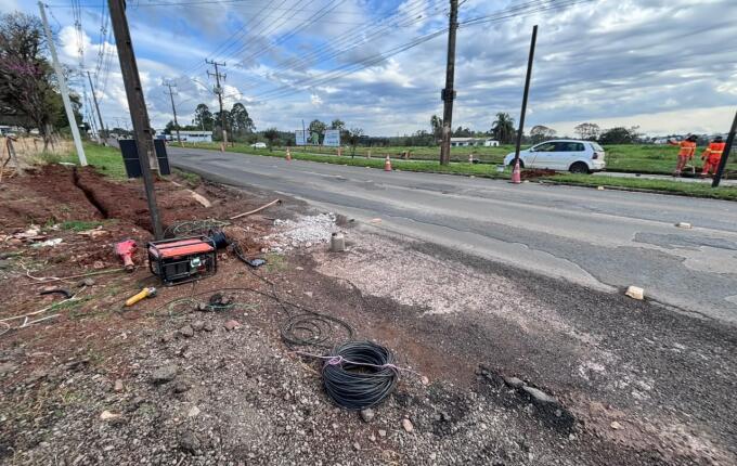 Oito lombadas eletrônicas voltam a ser instaladas na Avenida Willy Barth, em São Miguel do Oeste