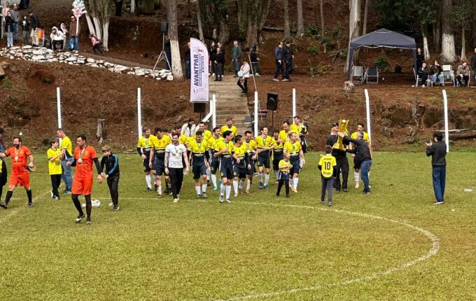 Cultural Caxiense vence nos pênaltis e conquista o título do Campeonato Veterano 2026