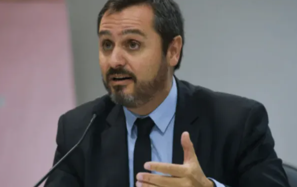PF arquiva apuração sobre suposta interferência dos EUA nas eleições brasileiras