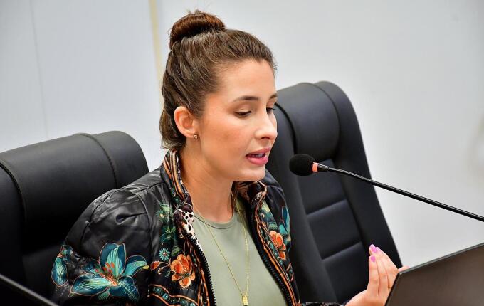 Moção pede união de municípios e do Estado para melhorar atendimento de saúde no Extremo-Oeste