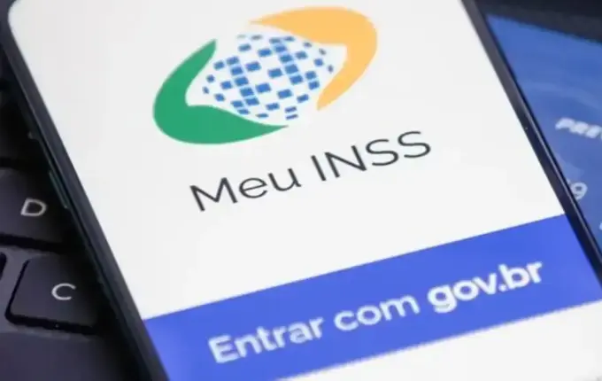 INSS começa a pagar 13º antecipado nesta sexta-feira