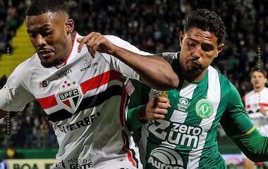 Chapecoense vence São Paulo na Arena Condá e conquista segunda vitória no Brasileirão