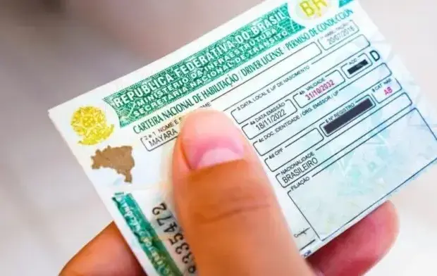 Detran-SC adota biometria e geolocalização para combater "aulas fantasmas" na CNH