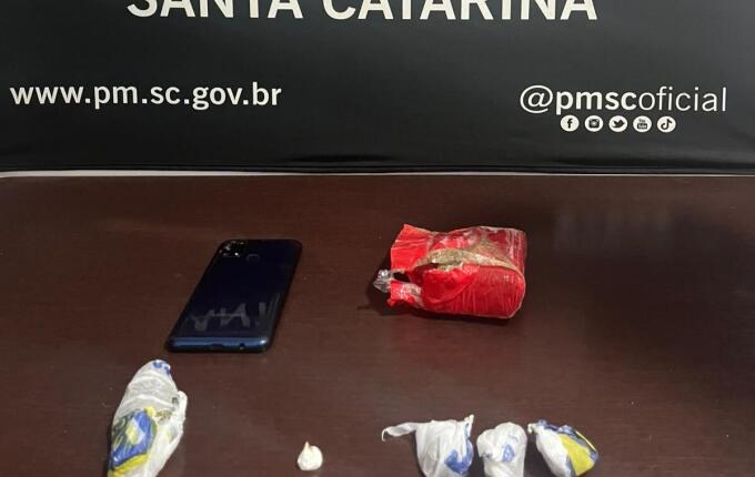 Homem é preso suspeito de tráfico de drogas em Maravilha
