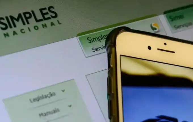 Receita abre contagem regressiva para excluir devedores do Simples, incluindo MEIs