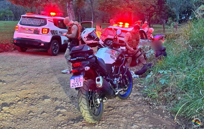 ROCAM prende casal por tráfico de drogas após fuga em São Miguel do Oeste