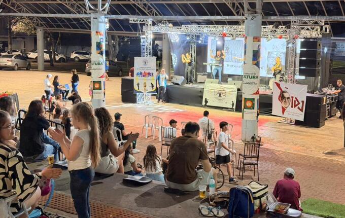Festival Raízes do Oeste reúne artistas e público em São Miguel do Oeste