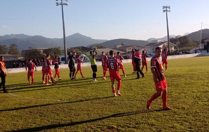 Cometa empata em Palhoça pelo primeiro jogo do Catarinense Não-Profissional