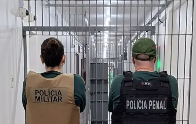 Operação mira facção que controla crimes de dentro de presídios em SC
