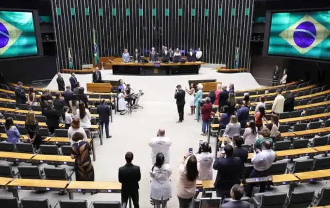Maioria da bancada de SC na Câmara dos Deputados tentará reeleição em 2026