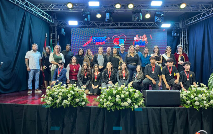 Festerê 2026 reúne talentos e define classificados para a grande final municipal em Campo Erê