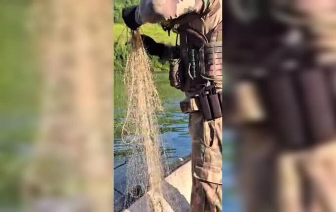 Polícia Militar Ambiental apreende redes de pesca irregulares no Rio Uruguai