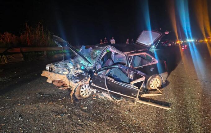 Grave acidente entre carros deixa vários feridos no Oeste