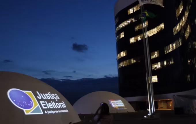 Eleição presidencial registra mais de 800 ações judiciais no TSE