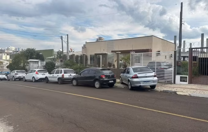 Polícia descarta prisão e investiga morte de criança de 4 anos atacada por rottweiler em SC