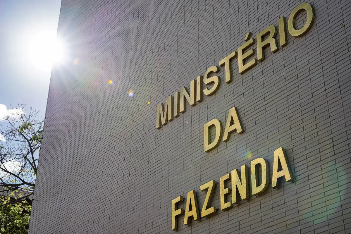 Contas do governo têm déficit de R$ 48,2 bilhões em junho