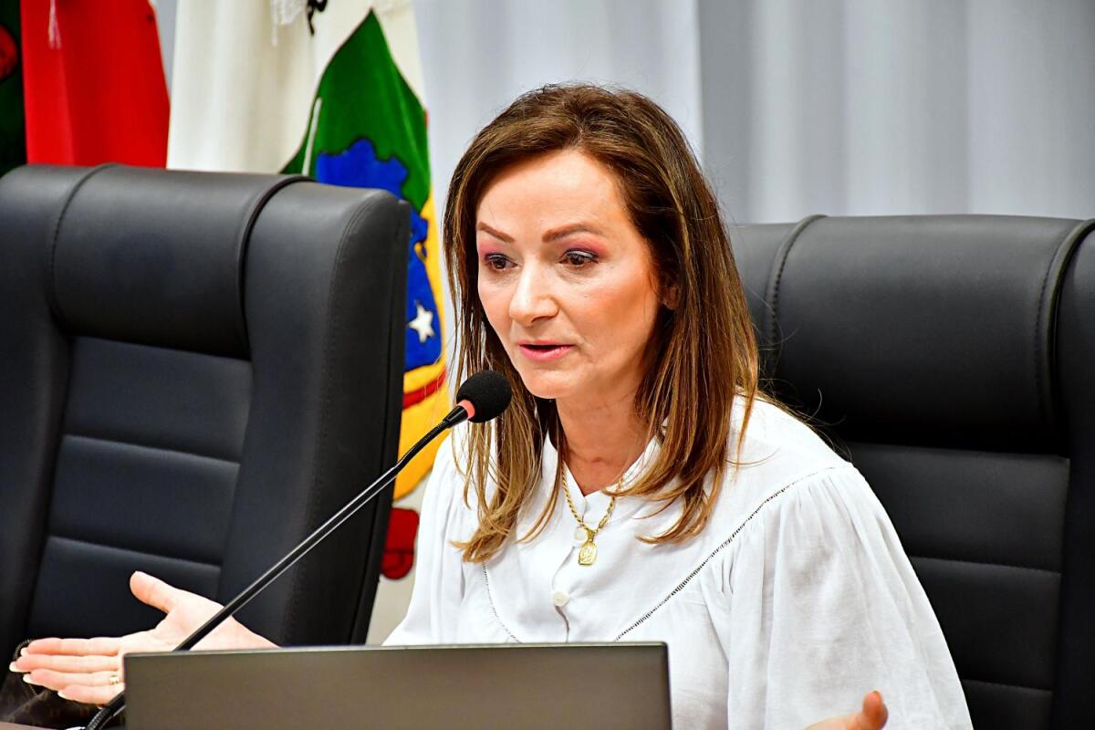 Vereadora pede dados para projeto de isenção de IPTU a famílias com autistas
